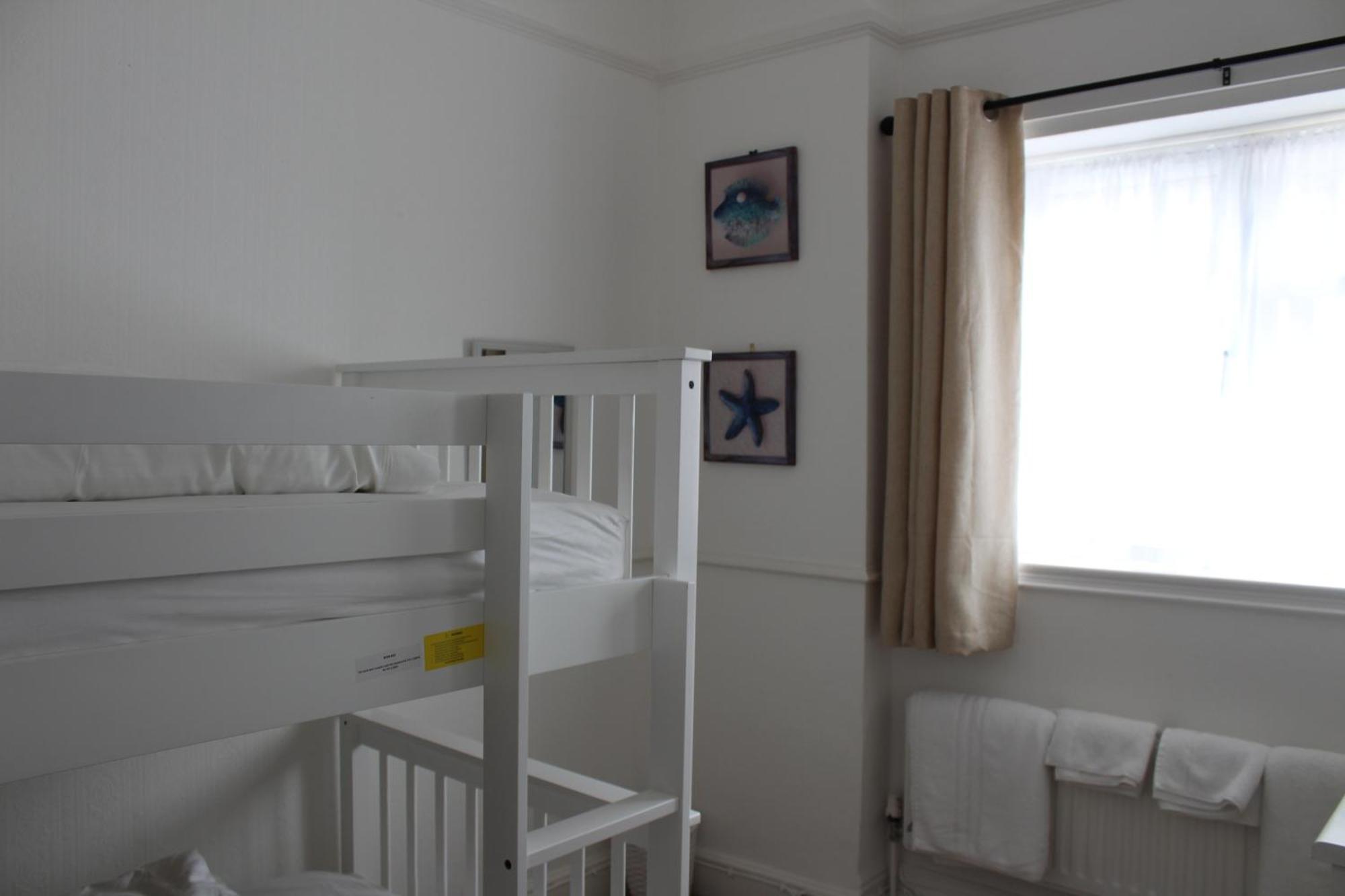 The Westby Bed and Breakfast Μπόρνμουθ Δωμάτιο φωτογραφία